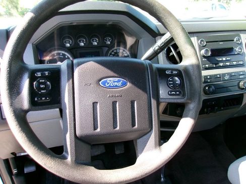 Used 2015 Ford F250 XLT AWD/4WD image 18
