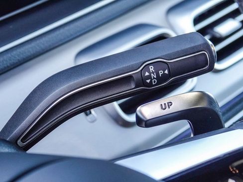 Certified 2025 Mercedes-Benz GLE 53 AMG 4MATIC image 19