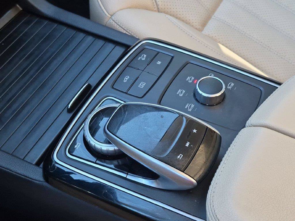 Used 2018 Mercedes-Benz GLS 450 4MATIC image 21