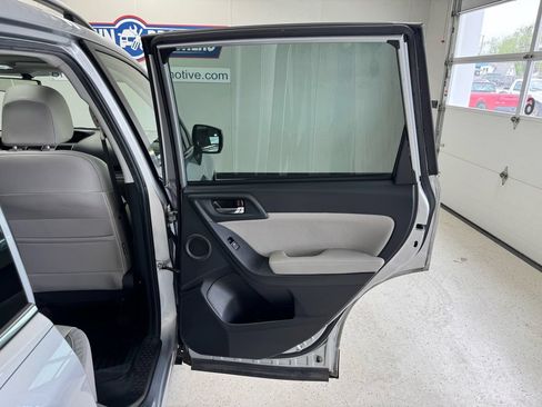 Used 2018 Subaru Forester 2.5i Limited w/ Popular Package #3B AWD/4WD image 25