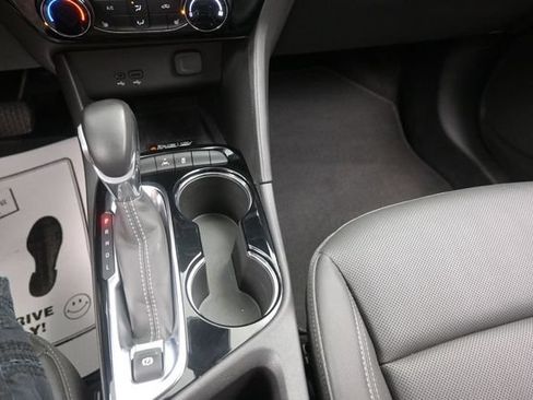 Used 2024 Buick Encore GX Sport Touring w/ Comfort Package FWD image 11