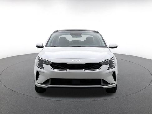 Used 2025 Kia K4 FWD image 2