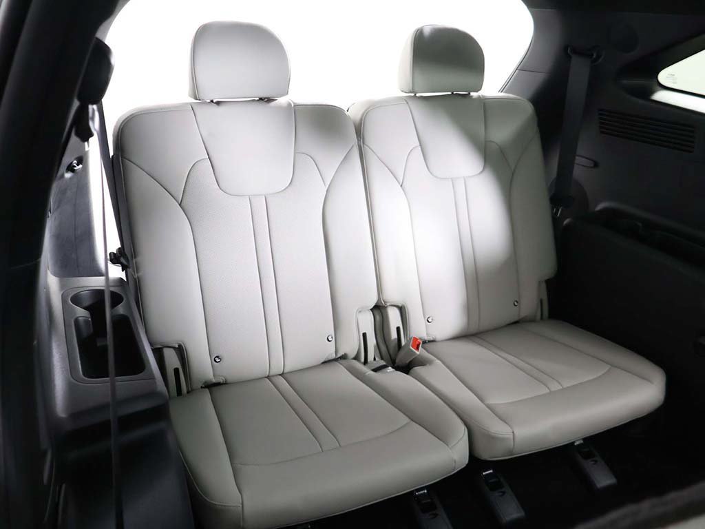 Used 2025 Kia Sorento SX Prestige AWD/4WD image 42