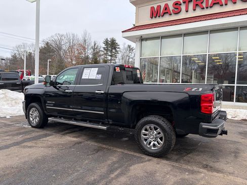 Used 2019 Chevrolet Silverado 3500 LTZ w/ Duramax Plus Package image 11