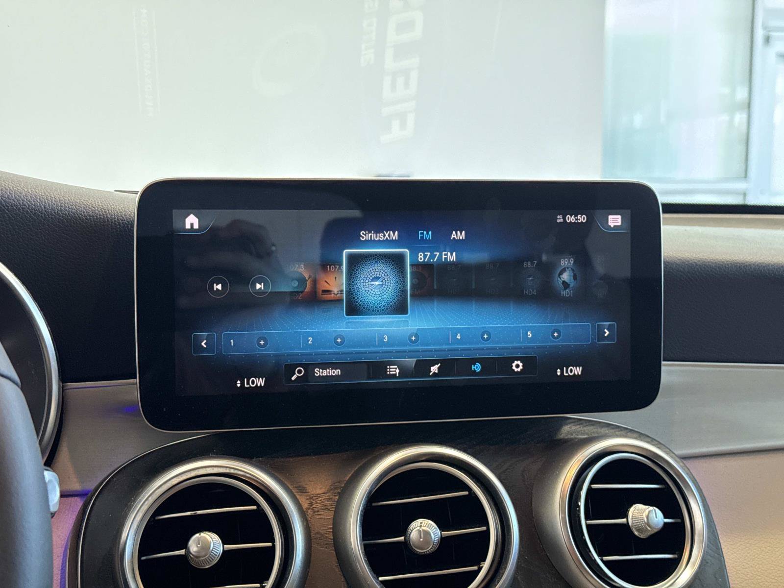 Certified 2022 Mercedes-Benz GLC 300 image 16