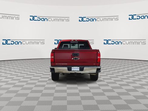 Used 2018 Chevrolet Silverado 1500 LT w/ All Star Edition AWD/4WD image 7