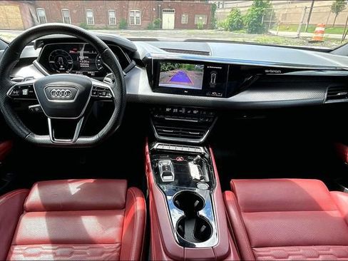 Certified 2023 Audi e-tron GT Premium Plus w/ Performance Package AWD/4WD image 15
