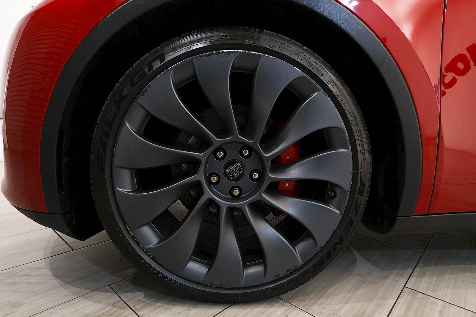 Used 2021 Tesla Model Y Performance AWD/4WD image 9
