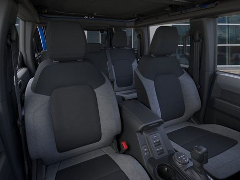 New 2025 Ford Bronco Big Bend image 12