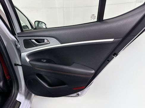 Used 2023 Genesis G70 2.0T w/ Sport Prestige Package image 32