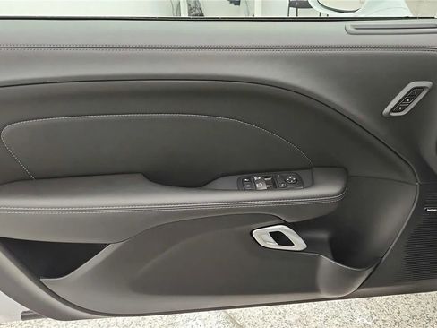 Used 2023 Dodge Challenger R/T Scat Pack w/ Plus Package image 32