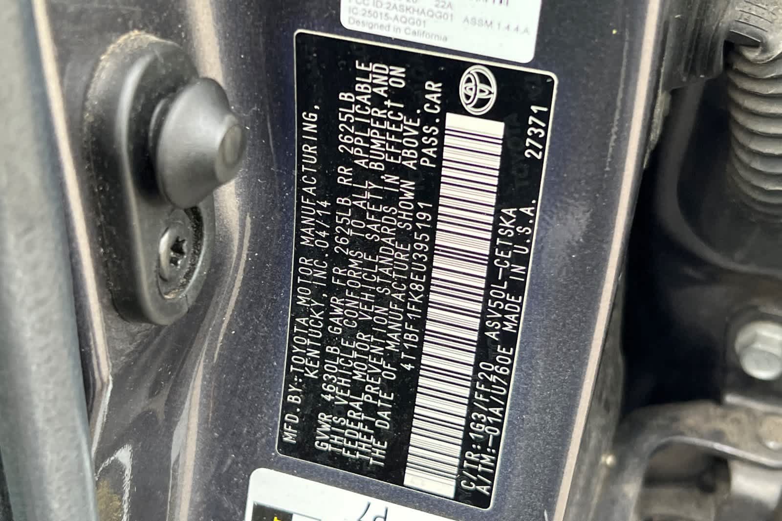 Used 2014 Toyota Camry SE FWD image 26