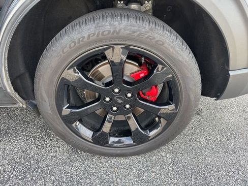 Used 2024 Ford Explorer ST w/ Equipment Group 401A image 27