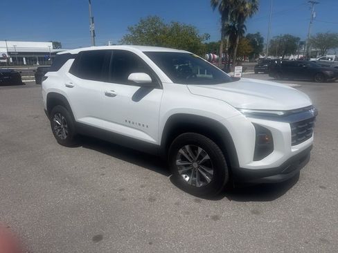 Used 2026 Chevrolet Equinox LT image 3