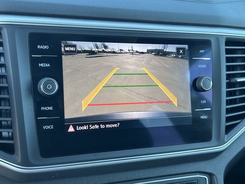 Used 2018 Volkswagen Atlas SE image 22