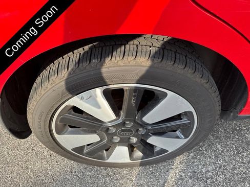 Used 2018 Kia Soul + FWD image 20