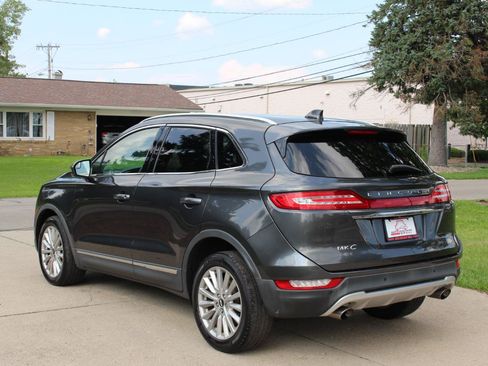 Used 2019 Lincoln MKC Premiere FWD image 7