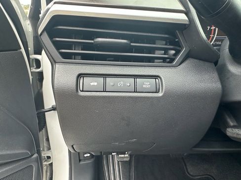 Used 2024 Nissan Altima 2.5 SV image 20