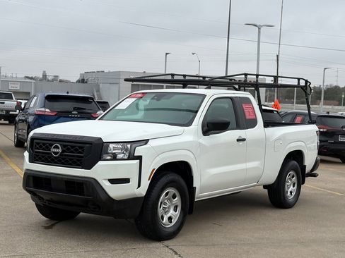 Certified 2022 Nissan Frontier S w/ Technology Package image 3