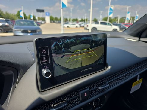 Certified 2026 Honda HR-V Sport image 26