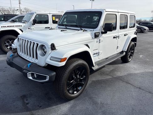 Used 2022 Jeep Wrangler Sahara w/ Cold Weather Group image 1