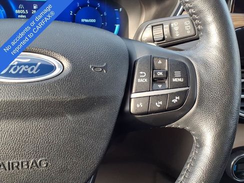Used 2020 Ford Escape Titanium image 30