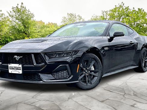 New 2026 Ford Mustang GT image 2