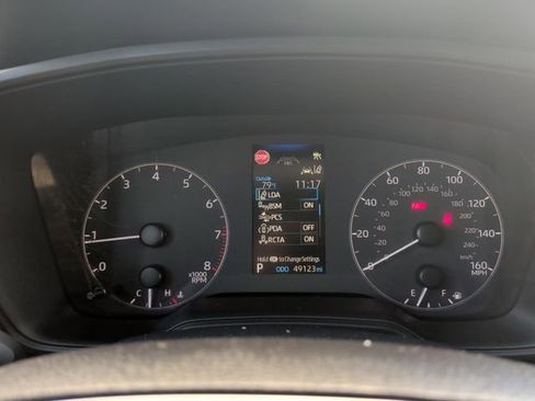 Used 2023 Toyota Corolla Cross LE FWD image 21
