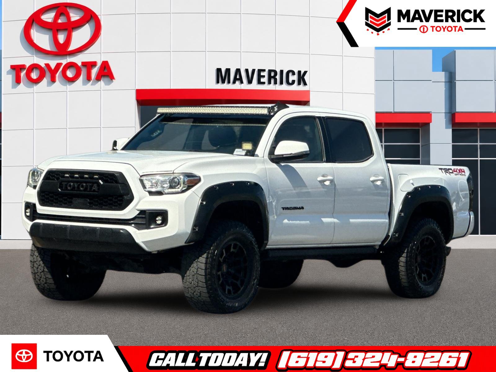 Used 2018 Toyota Tacoma TRD Off-Road w/ Technology Package AWD/4WD image 1