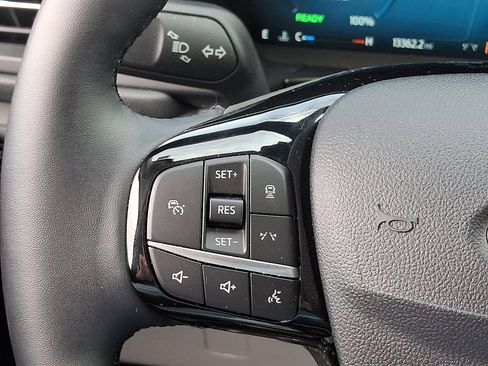 Used 2024 Ford Escape SE w/ PHEV Premium Package FWD image 23