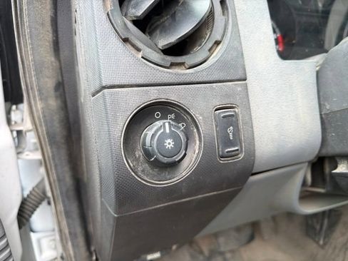 Used 2012 Ford F250 XL w/ PWR Equipment Group AWD/4WD image 13