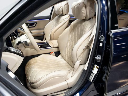 Used 2023 Mercedes-Benz S 580 4MATIC Sedan image 7