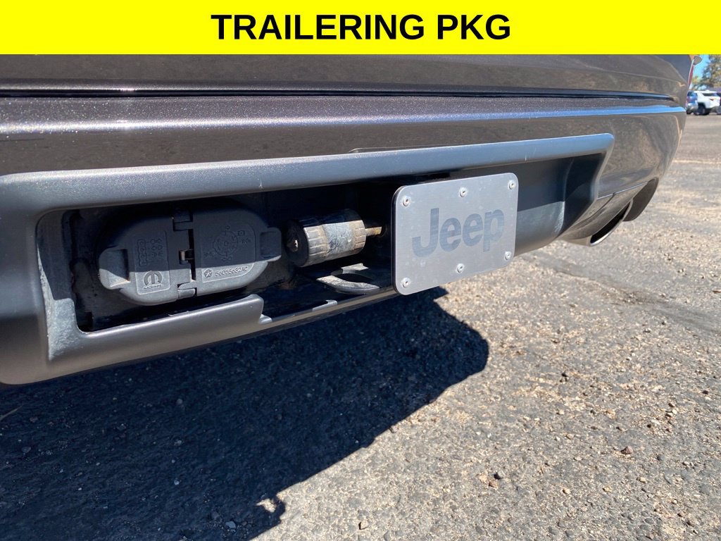 Used 2021 Jeep Grand Cherokee Overland AWD/4WD image 9