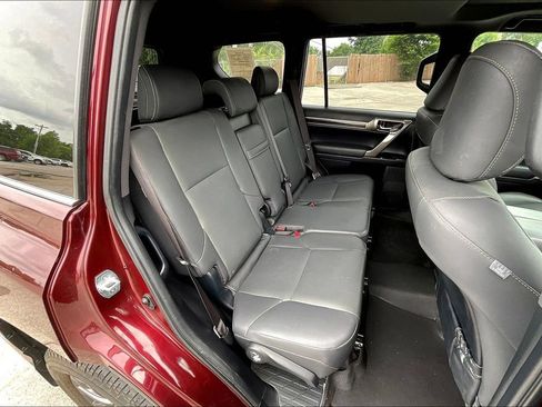 Used 2020 Lexus GX 460 Premium w/ Premium Package AWD/4WD image 24