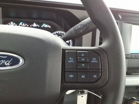 New 2026 Ford F350 XL w/ XL Chrome Package AWD/4WD image 15