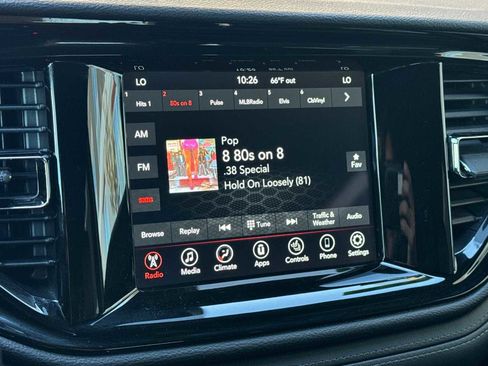 Used 2022 Dodge Durango GT image 22