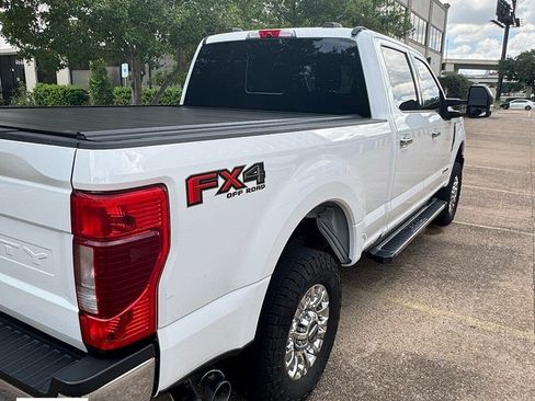 Used 2021 Ford F250 XLT w/ XLT Premium Package AWD/4WD image 7