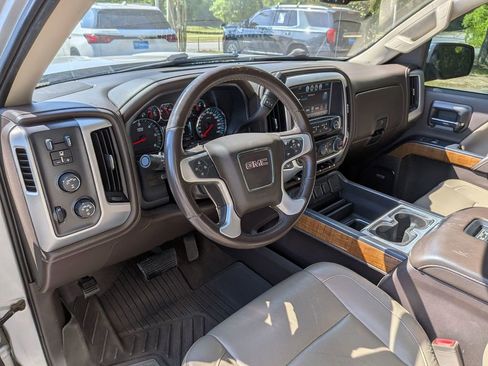 Used 2018 GMC Sierra 1500 SLT w/ SLT Premium Package AWD/4WD image 29