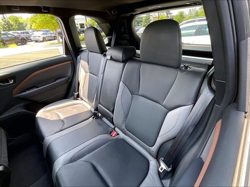 Certified 2025 Subaru Forester Sport AWD/4WD image 29