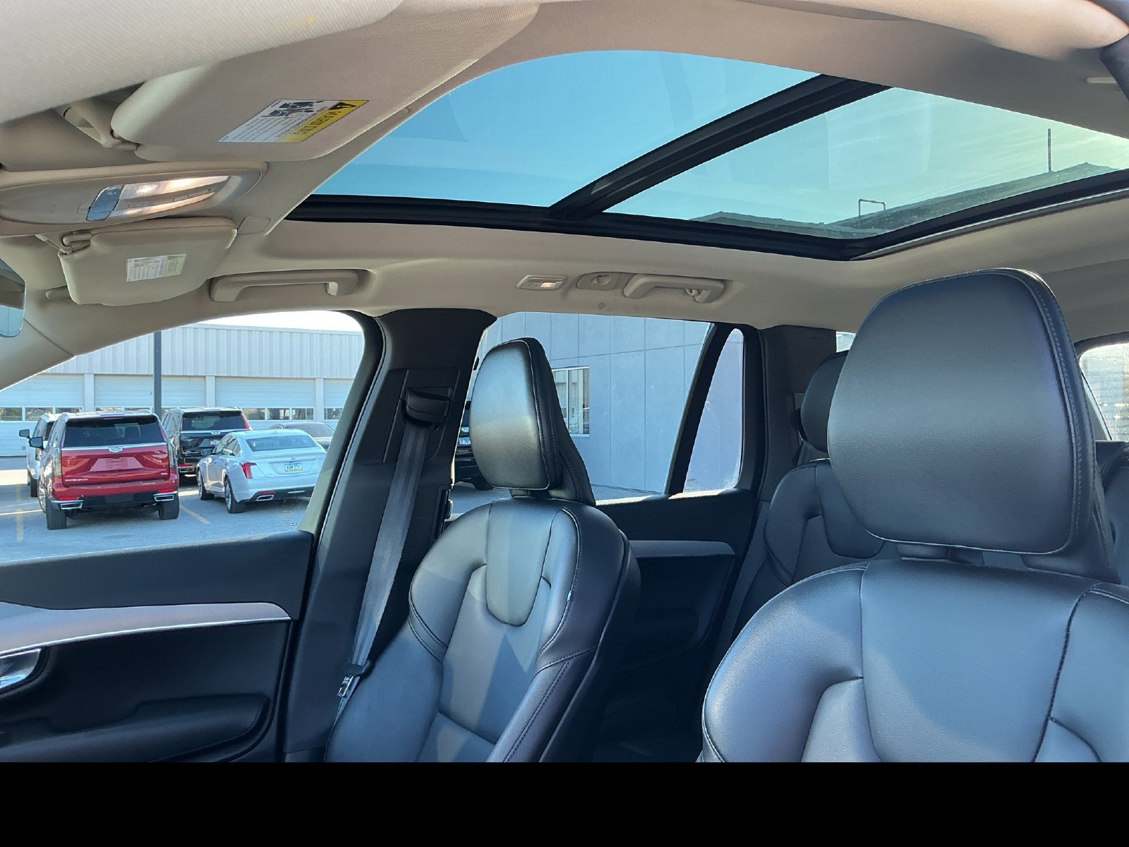 Certified 2025 Volvo XC90 B5 Core AWD/4WD image 21