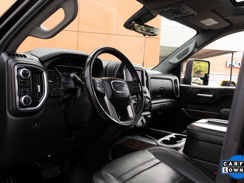 Used 2022 GMC Sierra 2500 Denali w/ Denali Black Diamond Edition image 15