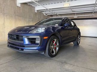 Used 2023 Porsche Macan S AWD/4WD video 1