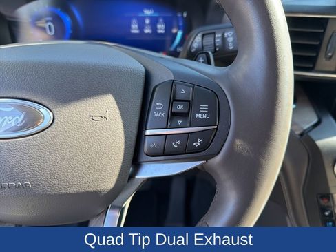 Used 2020 Ford Explorer Platinum w/ Premium Technology Package image 23