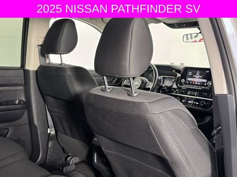 Used 2025 Nissan Pathfinder SV FWD image 18