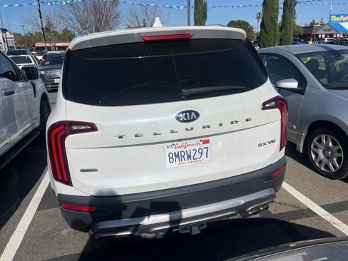 Used 2020 Kia Telluride SX w/ SX Prestige Package image 8