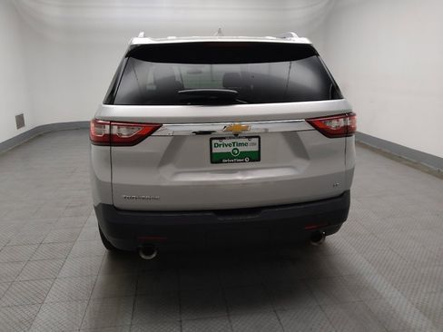 Used 2018 Chevrolet Traverse LT FWD image 6