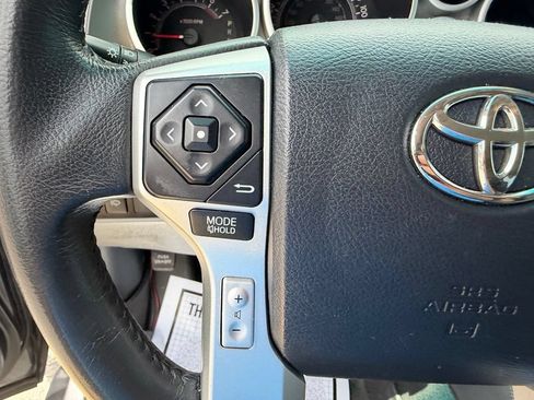 Used 2014 Toyota Sequoia SR5 RWD image 25