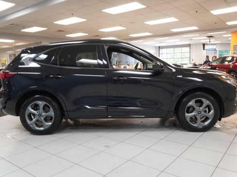 Used 2023 Ford Escape ST-Line Select w/ Tech Pack #1 AWD/4WD image 13