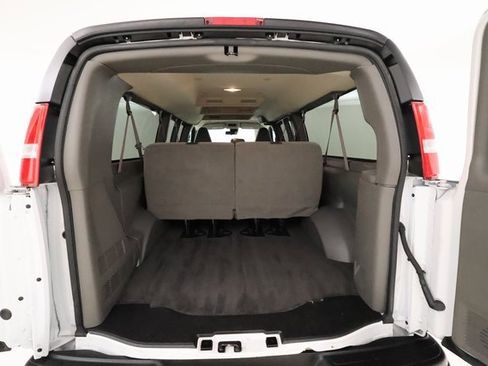 Used 2024 Chevrolet Express 3500 LT w/ LT Preferred Equipment Group image 16