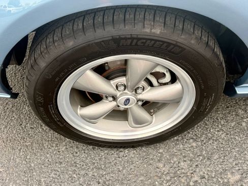Used 2005 Ford Mustang GT Premium RWD image 17